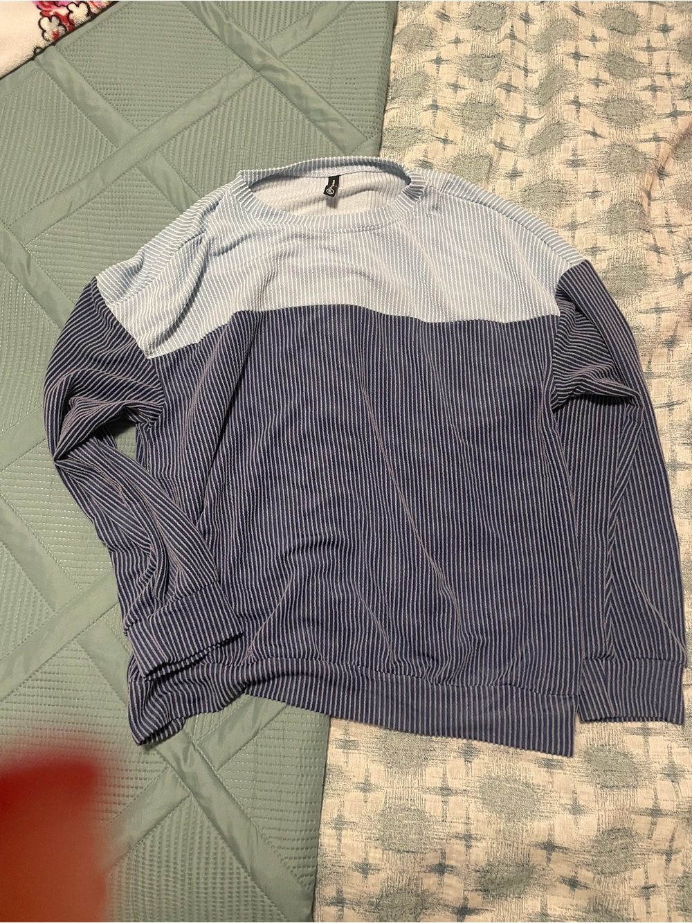 PrettyGarden Set Two-Tone Blue Striped jogger set - Cozy Long-Sleeve Top & Pants - Picture 4 of 5